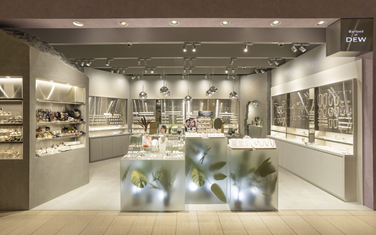 Garland of DEW LUCUA OSAKA店