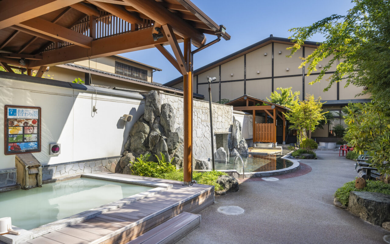 野天風呂　湯の郷