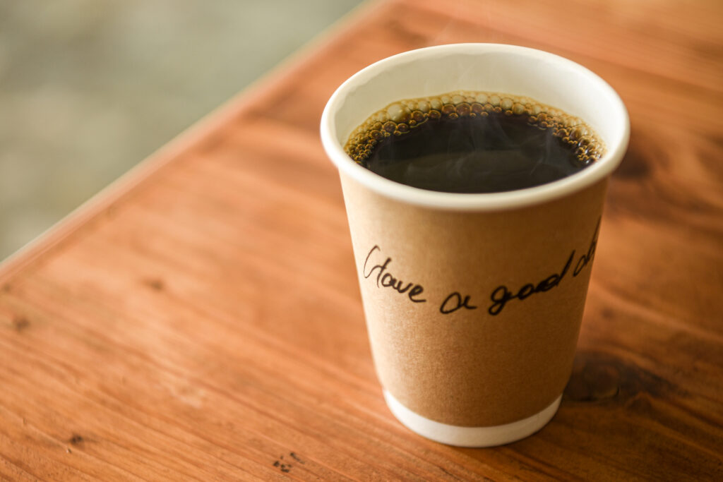 カフェ業界の競合となる低価格コーヒー